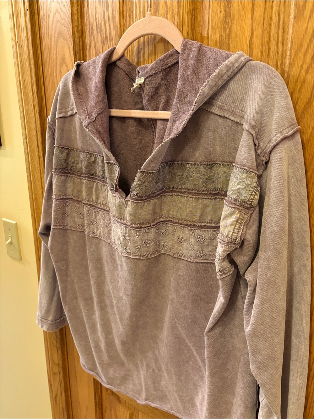 easel Lavender Pullover Hoodie - Picture 7 of 13